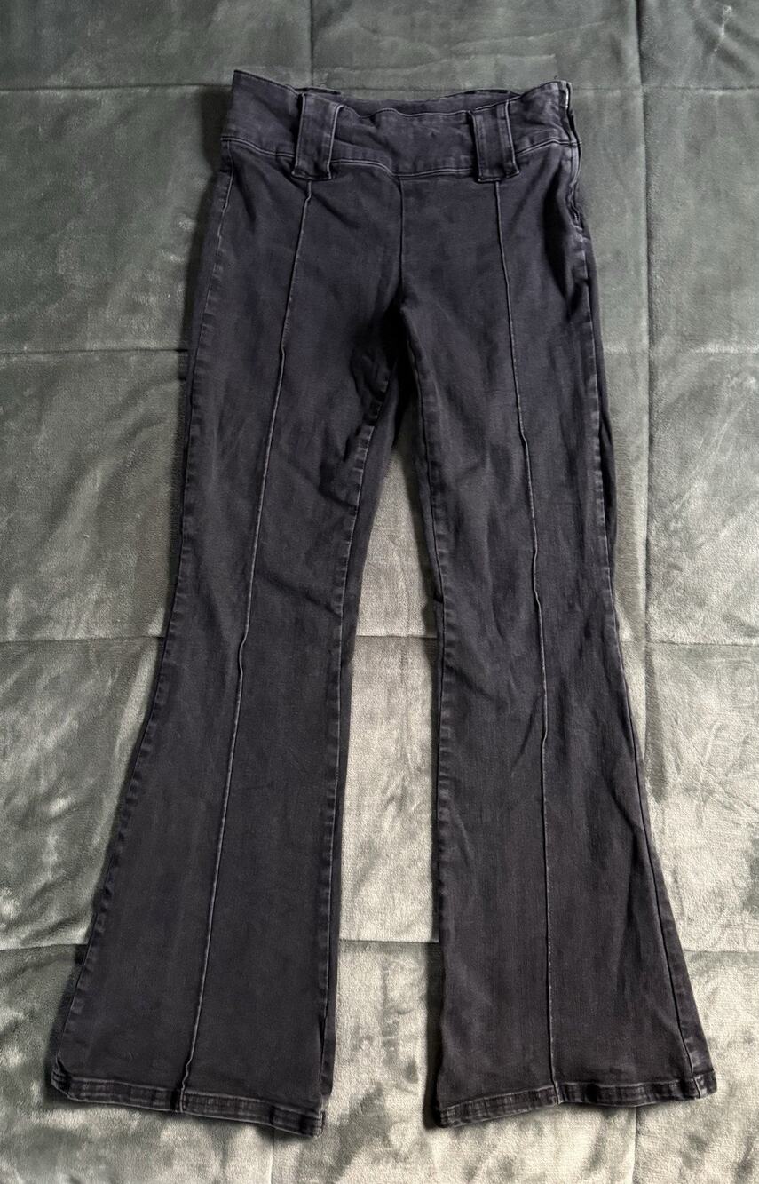 BDG Urban Outfitters Women’s Flare Black Jeans Size 29 Made in Turkey Side Zip